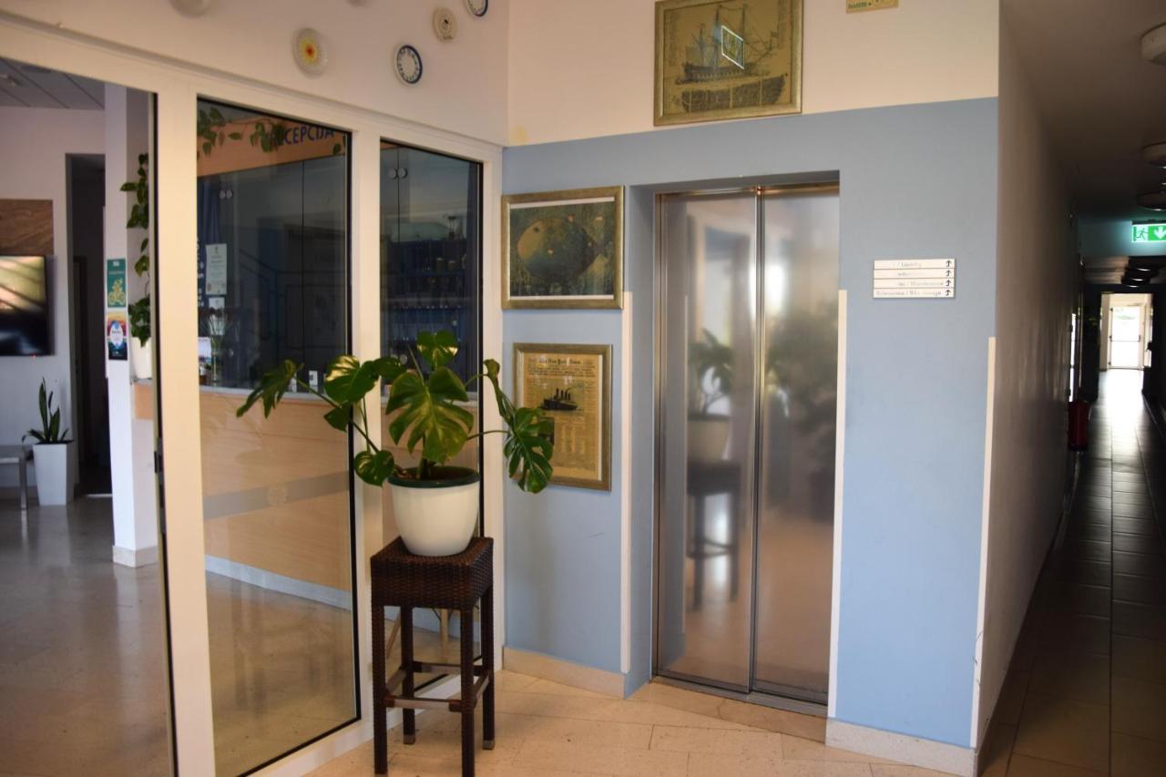 Dijaski Dom Portoroz, Hostel 외부 사진