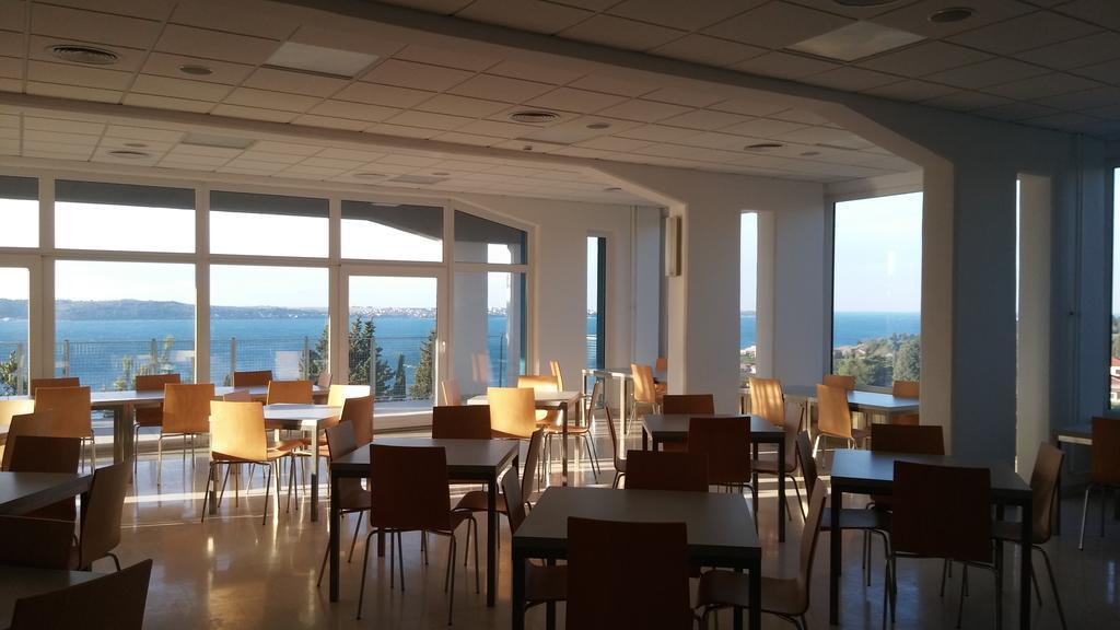 Dijaski Dom Portoroz, Hostel 외부 사진