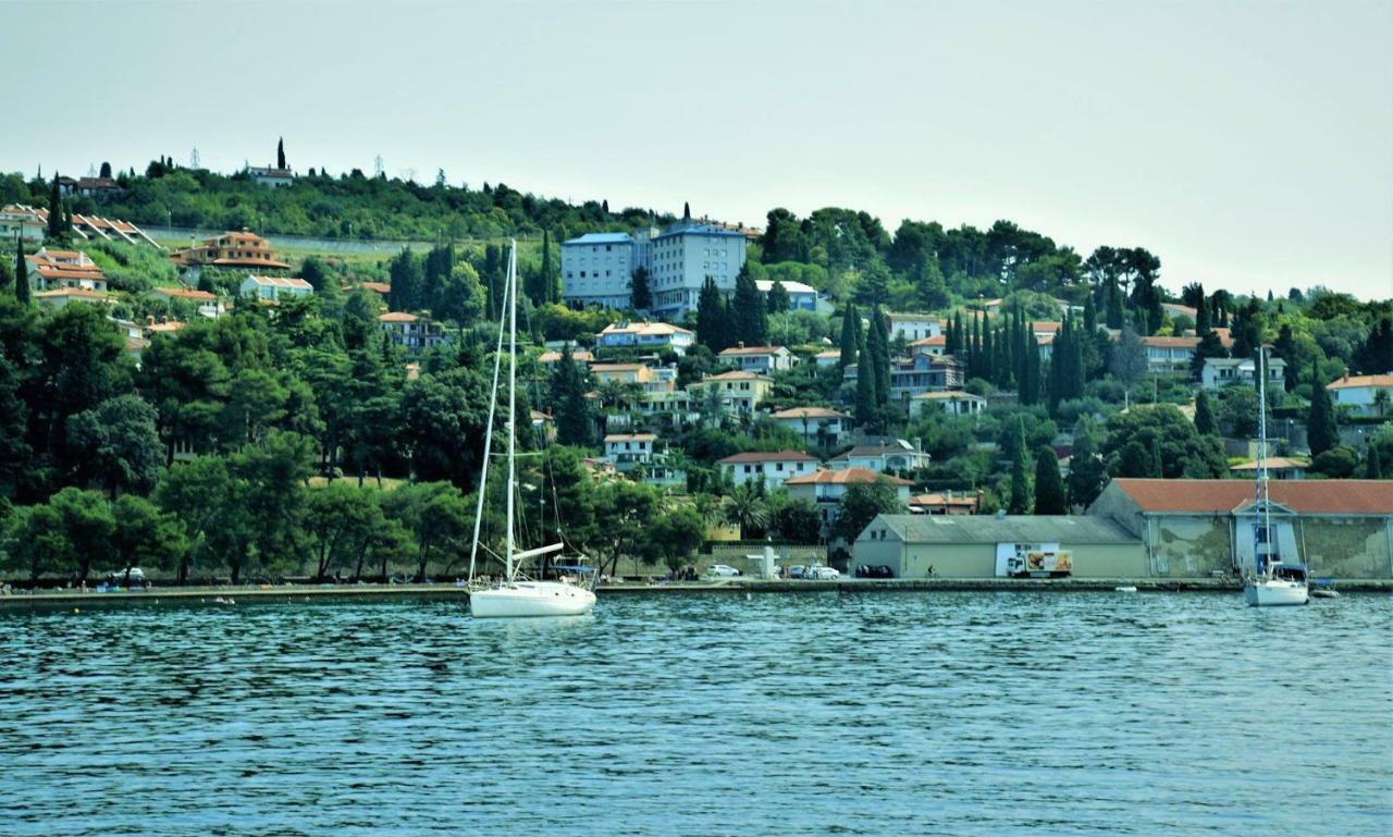 Dijaski Dom Portoroz, Hostel 외부 사진